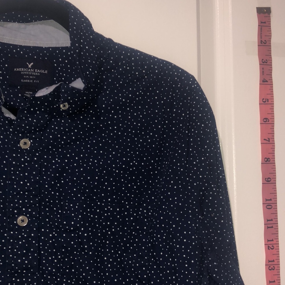 Aeo Navy W/ White Pattern Button Down - image 4